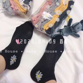 Set 10 đôi vớ hoa cúc kèm túi ( mỗi màu 2 đôi )