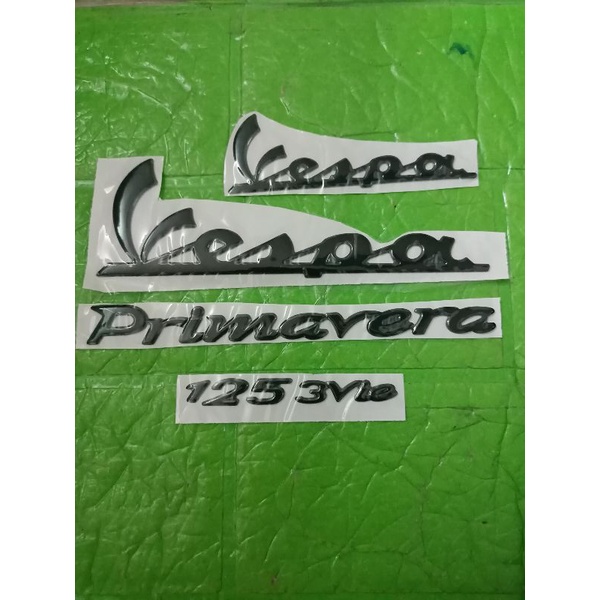 Bộ tem nổi Vespa Primavera 125 3vie màu đen bóng