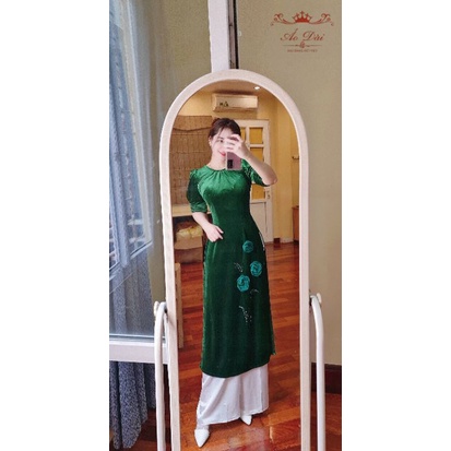 Áo dài nhung xanh lá cách tân kết hoa tay nhúm bồng tạo điểm nhấn sang đẹp, giá tận gốc, toàn bộ ảnh thật 100%