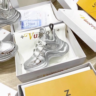 Giay thể thao cao cấp lv co hộp hồng xanh ánh bạc cao cấp