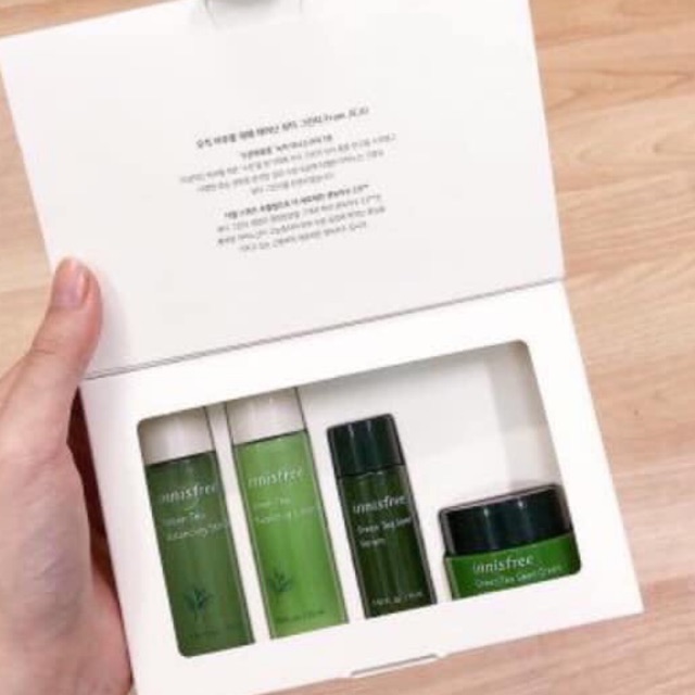 ( MẪU MỚI 2019) KIT MINI INNISFREE TRÀ XANH 4 SẢN PHẨM