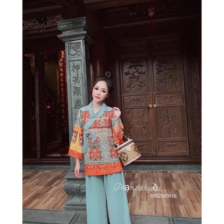 Bộ phật tử lễ chùa đầu năm