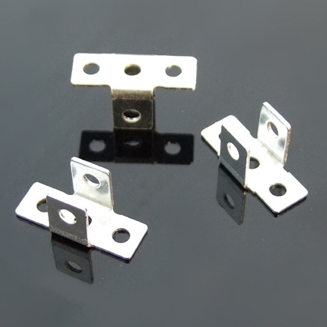 Part kim loại chữ U có lỗ