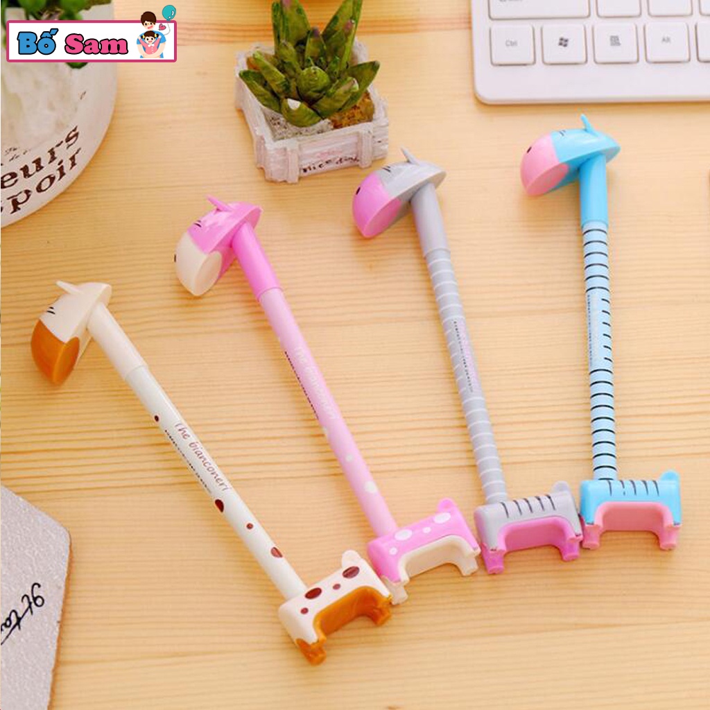 Bút viết hình hươu cao cổ có chân đáng yêu để bàn Shop Bố Sam