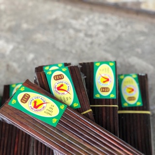 Bộ 10 Đôi Đũa Gỗ Trắc Trơn Tự Nhiên Cao Cấp Đầu Vuông.