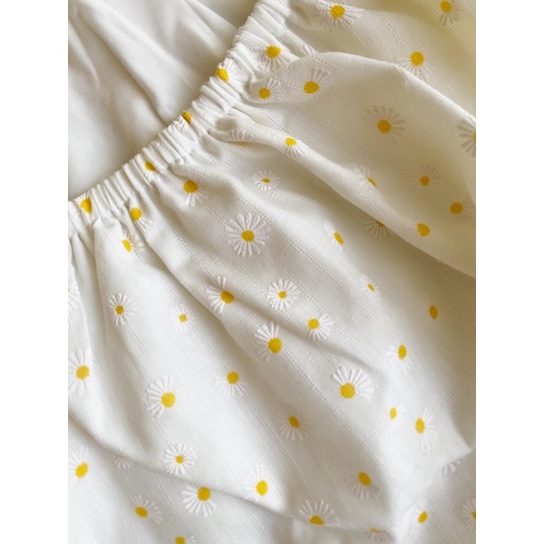 MIA DRESS 🤎 Đầm trắng hở lưng