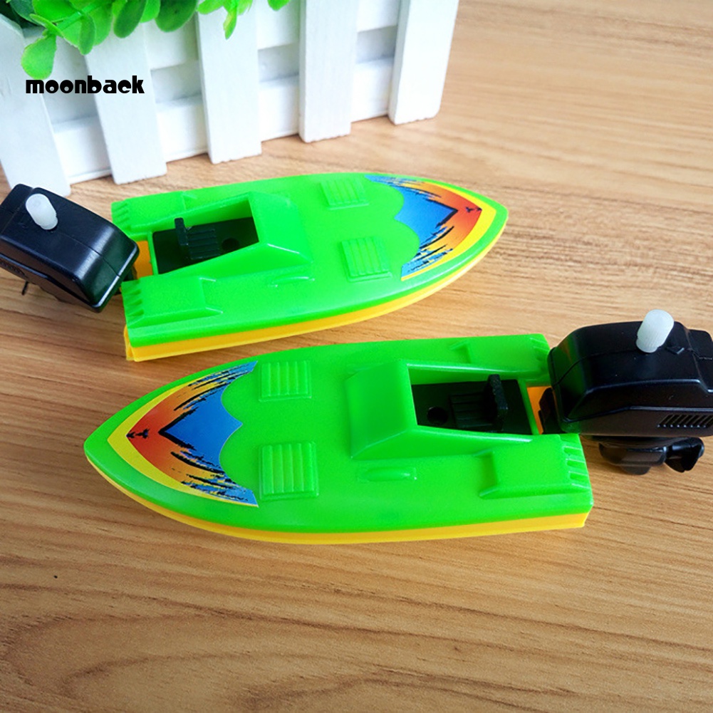 Thuyền Đồ Chơi Bằng Nhựa Cho Bé Chơi Khi Tắm