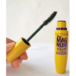 Mascara Maybelline vỏ vàngThe MAGNUM Volum’ Express Waterproof