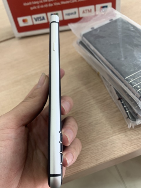 Blackberry Keyone Silver Quốc Tế Likenew