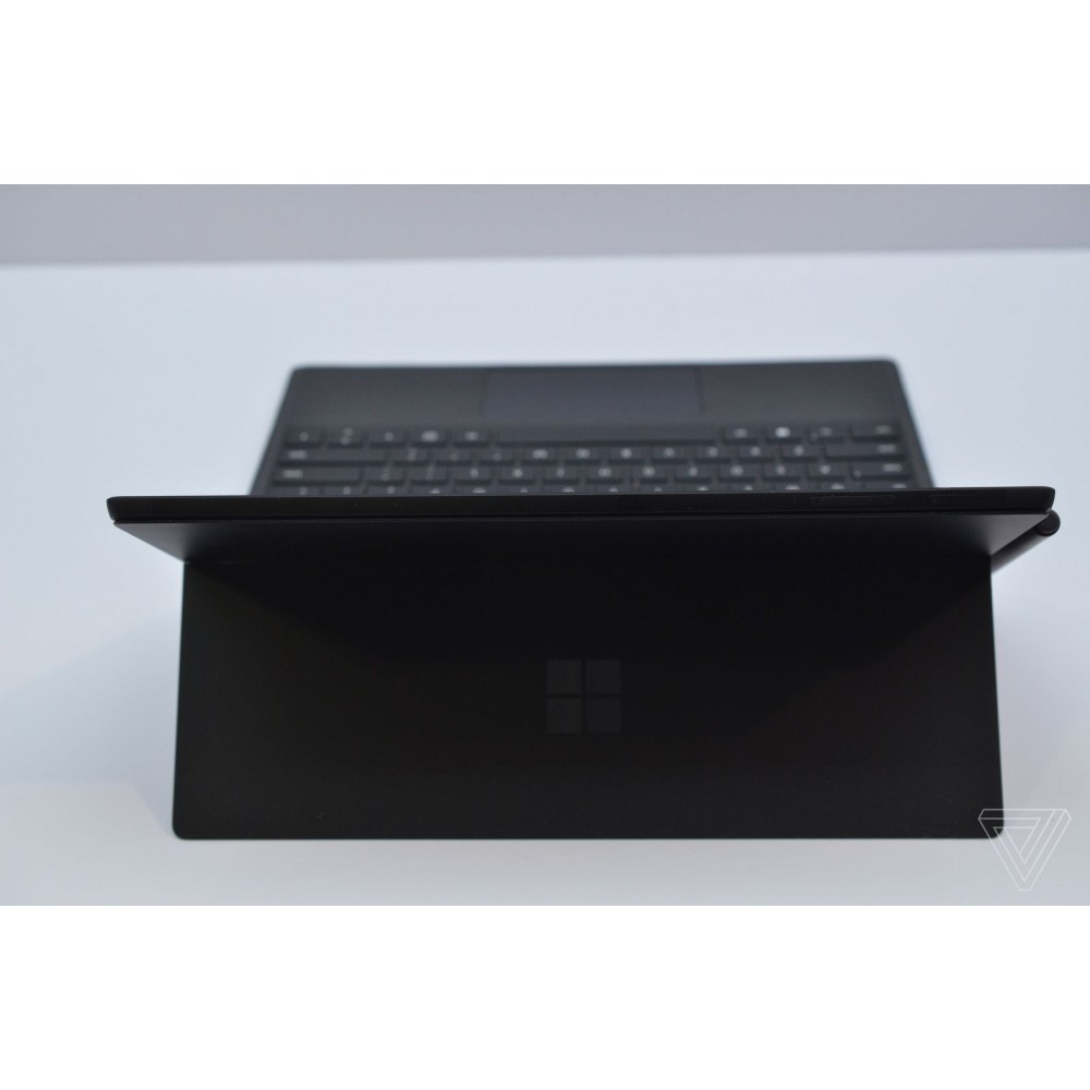 Laptop Microsoft Surface Pro 6 12.3" Touch-Screen Intel Core i5 8GB 256GB SSD LQ6-00017 (không có bàn phím)