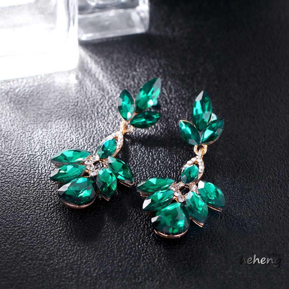 Khuyên Tai Nữ Trang Dáng Dài Tạo Hình Độc Đáo