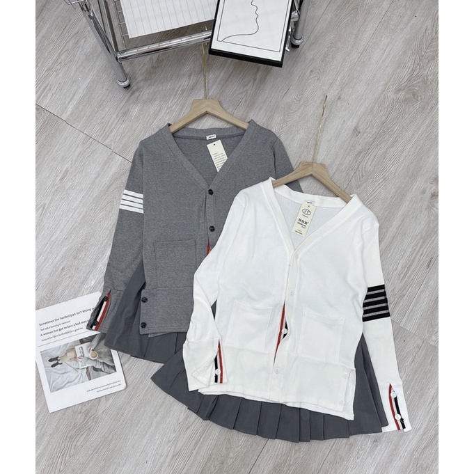 [ 𝐅𝐑𝐄𝐄 𝐒𝐇𝐈𝐏 ] SÉT THOM MIX CHÂN VÁY XẾP LY XÒE VỀ HÀNG BAO ĐẸP CHẤT ÁO LEN TĂM DẦY DẶN CV KÈM LÓT TRONG Ạ