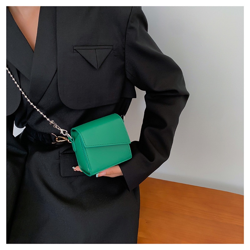 Túi Đeo Chéo Mini Phối Dây Xích Thời Trang Mùa Hè 2022 Gylb1385