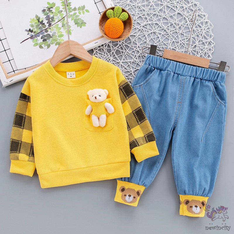 Bộ áo thun chú gấu + quần dễ thương cho bé