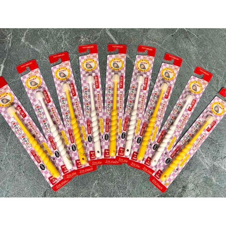 Bàn Chải Đánh Răng 360 độ Higuchi Lông Tơ Cho Bé Từ 6 Tháng - Hàng Nội địa Nhật