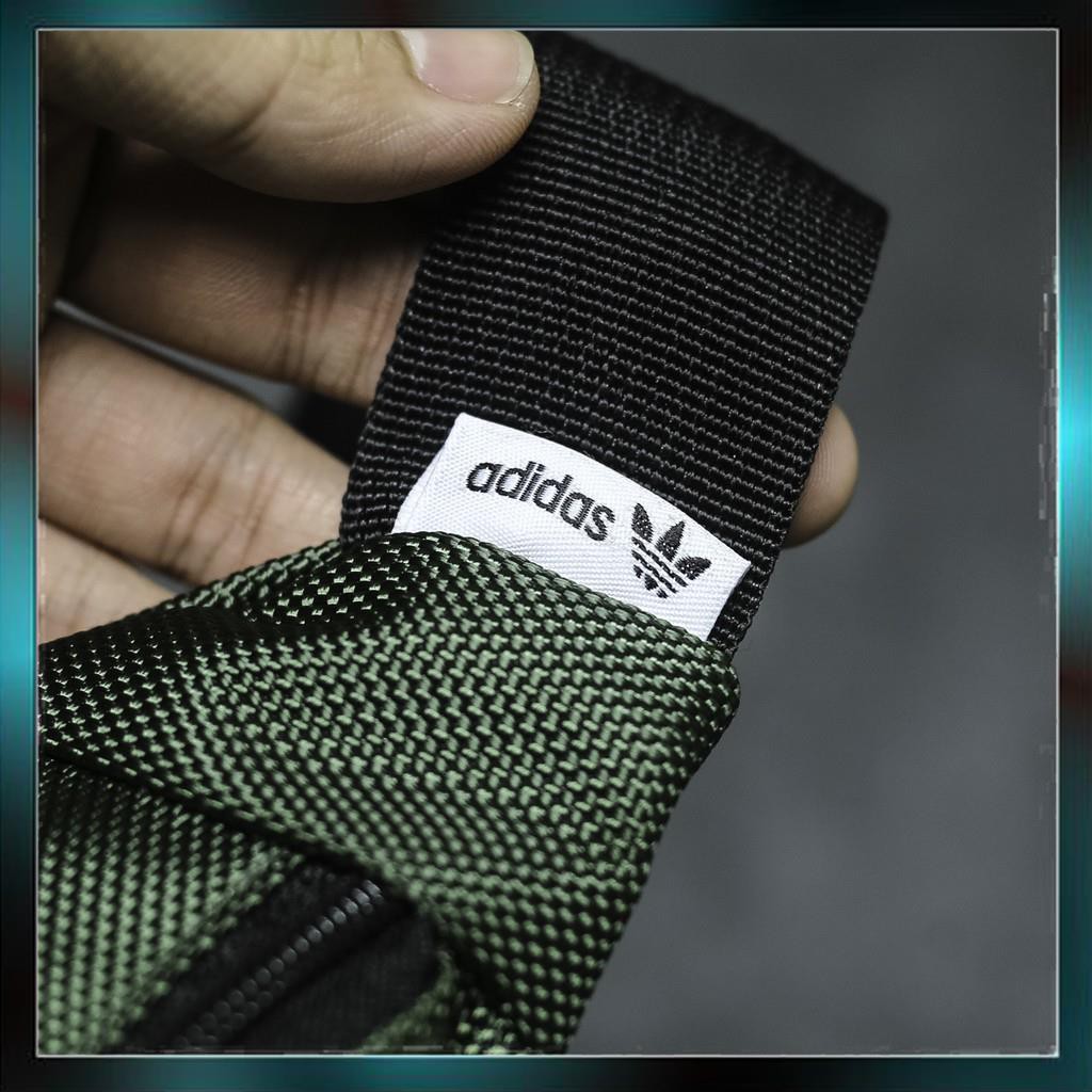 Túi Đeo Chéo Bao Tử Thời Trang Cá Tính Atric Black Bum Bag | BigBuy360 - bigbuy360.vn