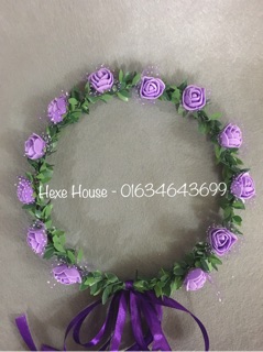Vòng hoa đội đầu