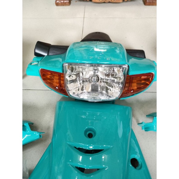 Dàn áo wave 110 màu ngọc bích tặng kèm pha đèn xi nhanh đèn lái tem và ốc áo😍😍