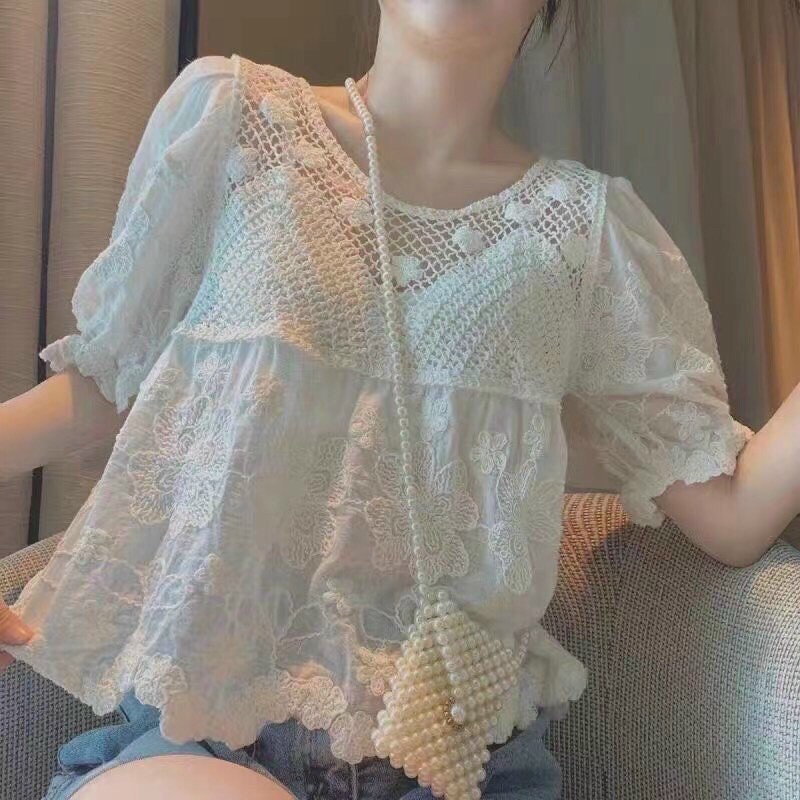 Áo thô pha ren dáng babydoll điệu đà