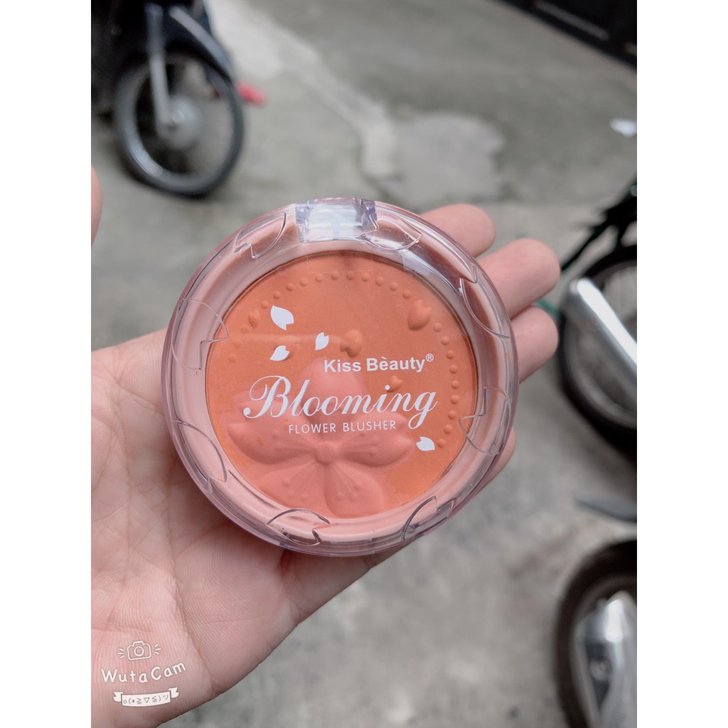 Phấn má hồng dạng nén in nổi 2 màu tone cam siêu đẹp | BigBuy360 - bigbuy360.vn