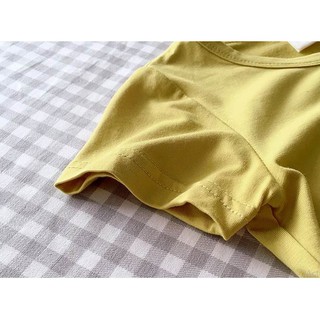Áo thun cổ tròn cho bé