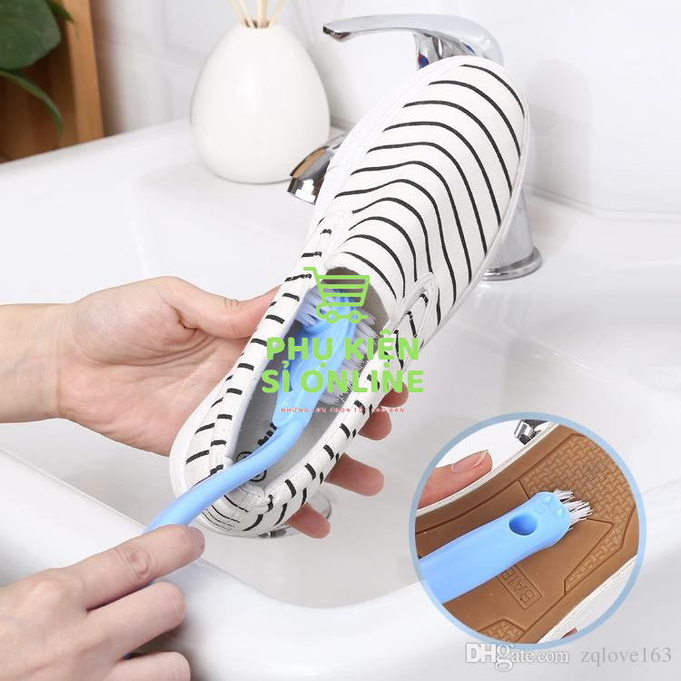 Bàn Chải Chà Chân Và Giặt Giày Thiết Kế Tiện Lợi