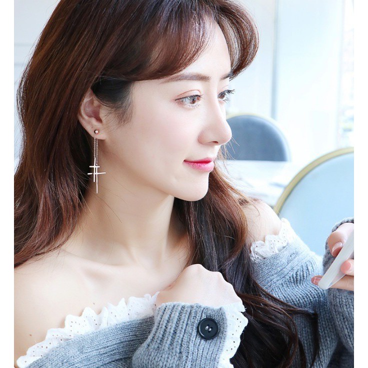 Bông Tai Tòn Ten Thánh Giá Titan Ko Đen Cao Cấp TT 2172