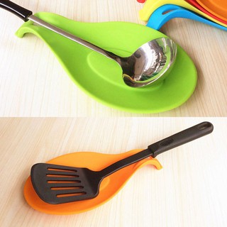 Đế silicon lót dụng cụ làm bếp đa năng
