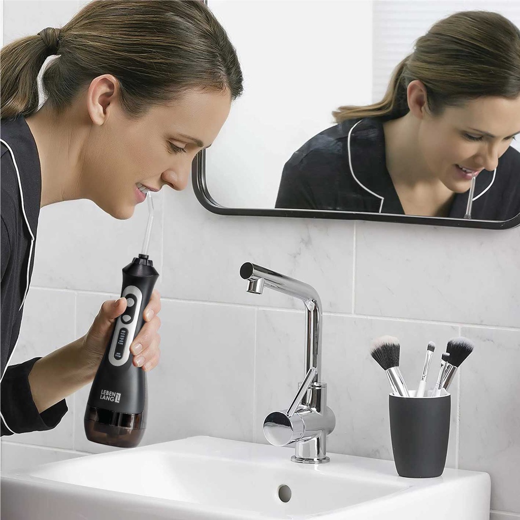 Máy tăm nước cầm tay LEBENLANG LBT1486S 3 chế độ 5 đầu Công suất 21W,Dung tích 200ml bảo hành 24 tháng