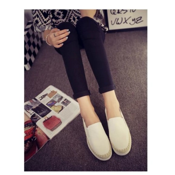 Slip on viền cối