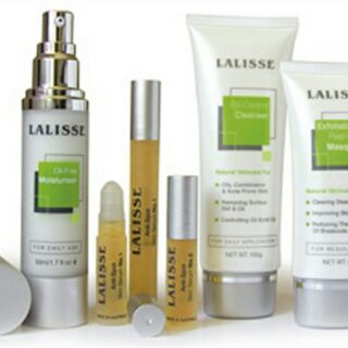Sữa rửa mặt Lalisse trị mụn Oil Control Cleanser