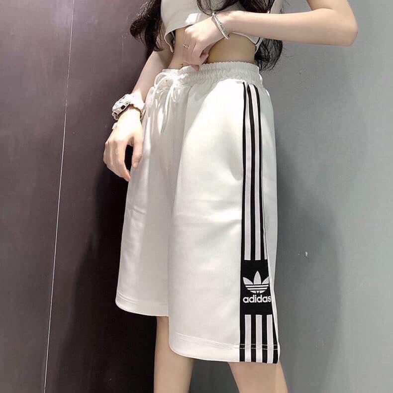Quần Short  Ống Rộng Phối Viền Kẻ 3 Sọc ADIDAS Siêu Hot, Phong Cách Trẻ Trung Năng Động Hè 2022