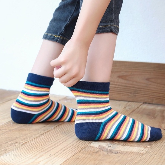 Set 5 đôi Tất cao cổ KHỦNG LONG cho bé 2- 5 tuổi (MÀU XANh)