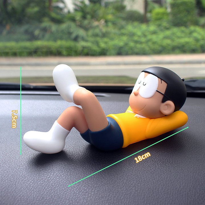 Mô Hình Nobita Đang Ngủ Và Doraemon Vẫy Tay Chào. Vạn Sự Bình An