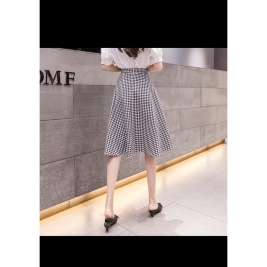 chân váy xòe dài kẻ caro chất tuyết mưa, chân váy ngang gối