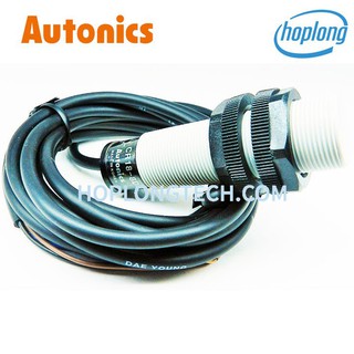 CR18-8DP Cảm biến tiệm cận Autonics loại điện dung phi 18 khoảng cảm biến 8mm PNP mở