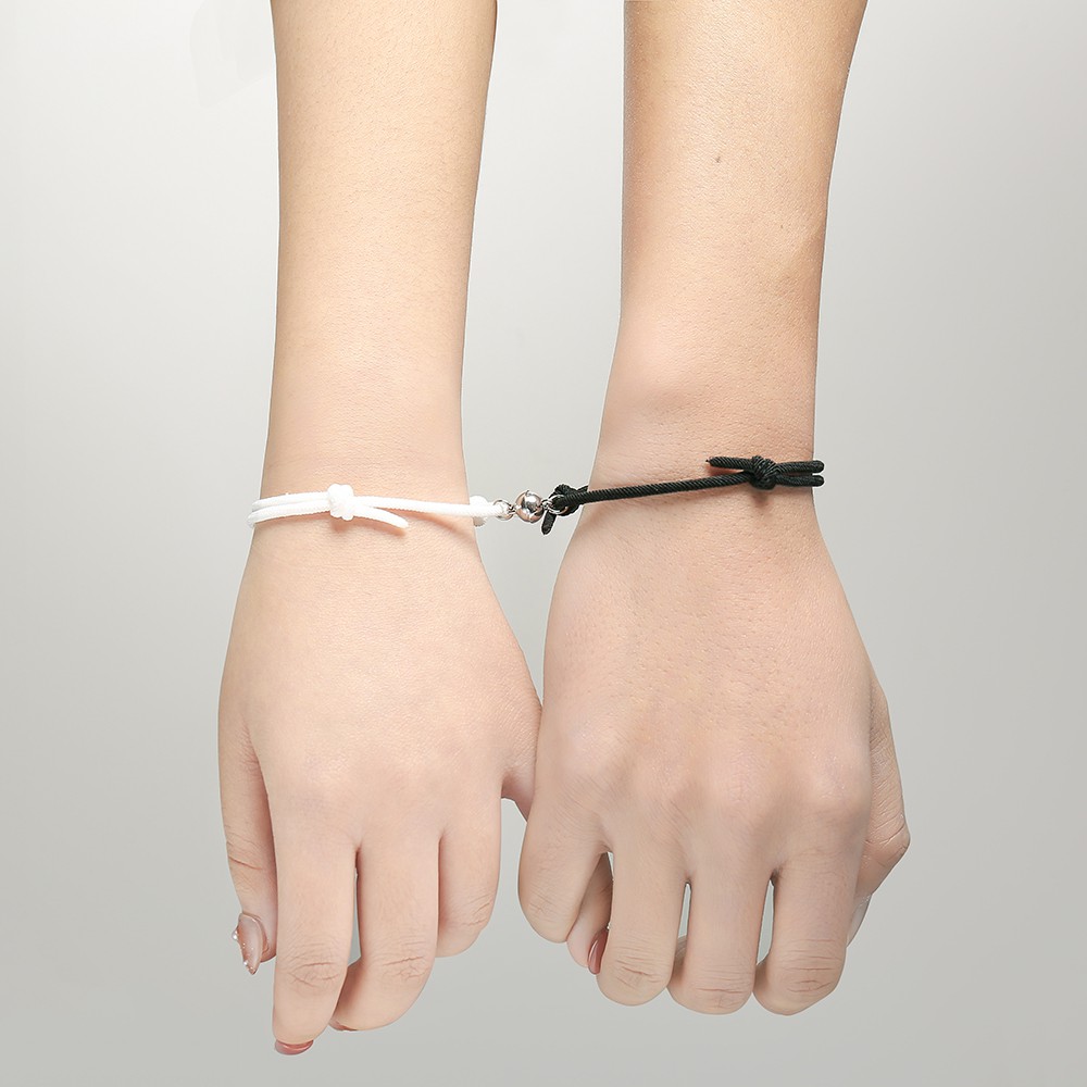 Vòng tay nam châm thời trang Hàn Quốc sành điệu cho cặp đôi