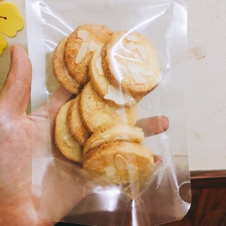 Bánh các vị thơm ngon