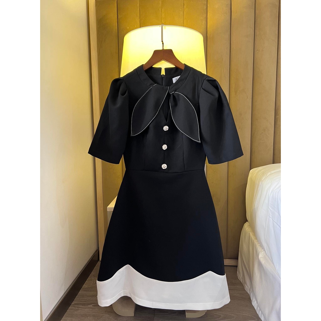 Váy V3 Kelly Dress Ricci thiết kế chất liệu chéo hàn sợi cao cấp mềm mát | RICCI OFFICIAL