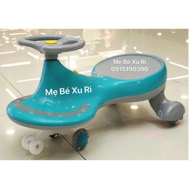 Xe lắc Holla