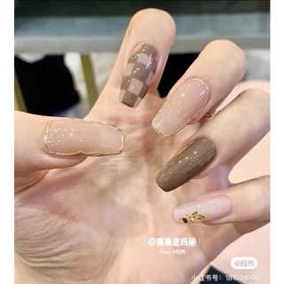 Nailbox kẻ caro viền dát vàng