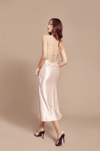 CLOTHES BAR Váy Jullie thiết kê dây cổ đổ cúp ngực dáng dài thanh lịch gợi cảm hẹn hò lãng mạng