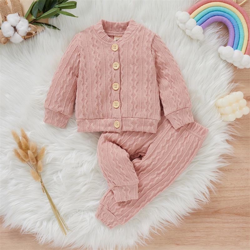 Set đồ 2 mảnh Bear Leader gồm áo khoác cardigan dệt kim và quần dài thời trang mùa đông cho bé gái