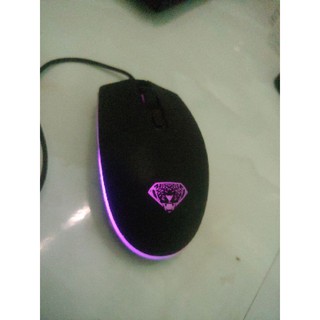 chuột gaming hàng cũ 99% lun nha :))