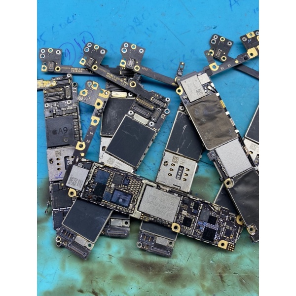 Main xác iPhone 6s mất nguồn đủ ic