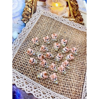 Gấu bột làm nail