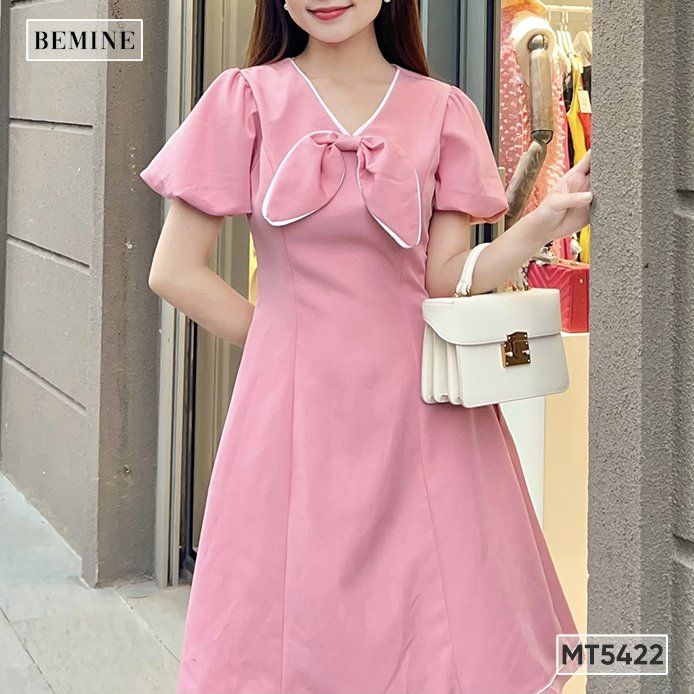 Đầm cổ V tai thỏ BEMINE MT5422HONG