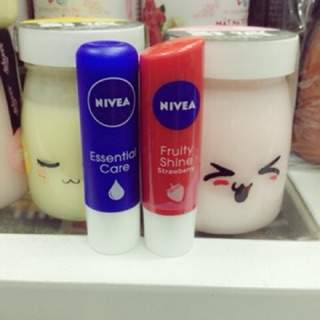 Son dưỡng môi  Nivea (chuẩn)