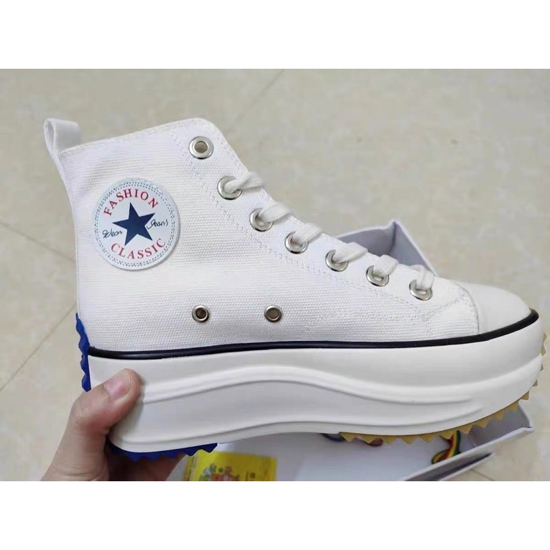 Sneaker siêu HOT💕