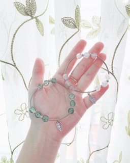 Vòng tay hạt đá ( kéo sang xem thêm )